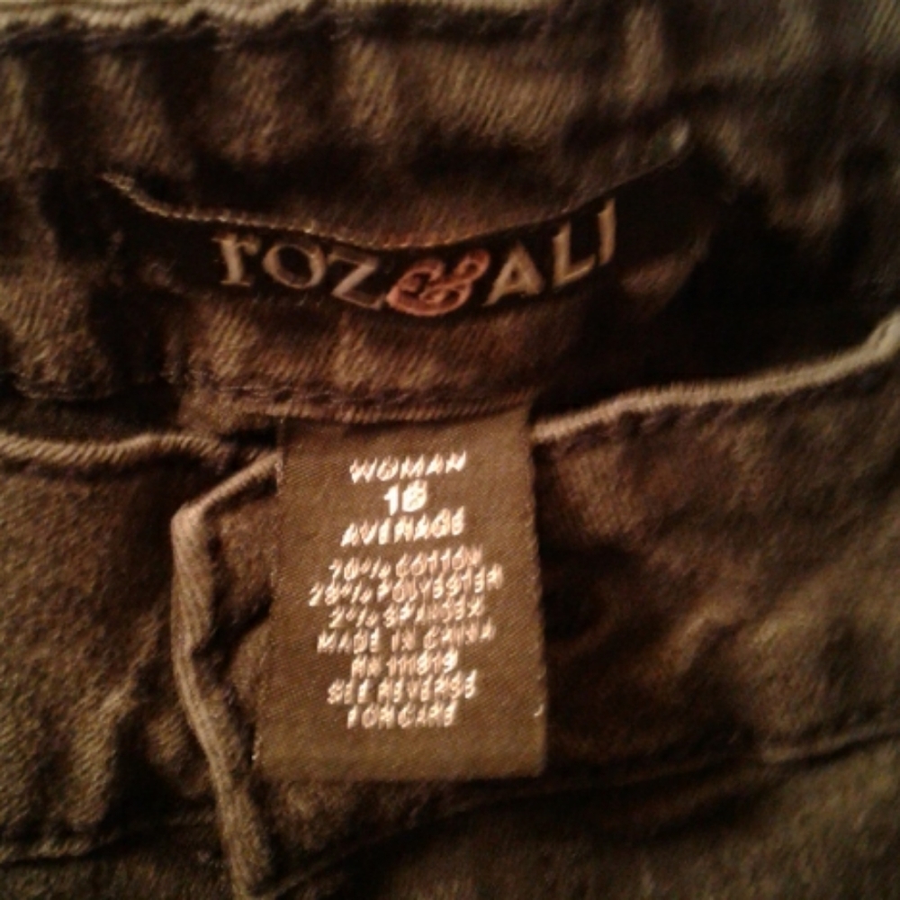 Jeans - Picture 4 of 4
